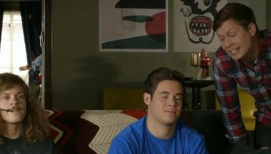 Workaholics.S04E12.HDTV.x264-EXCELLENCE.mp4_snapshot_01.53_[2015.06.11_11.17.36]